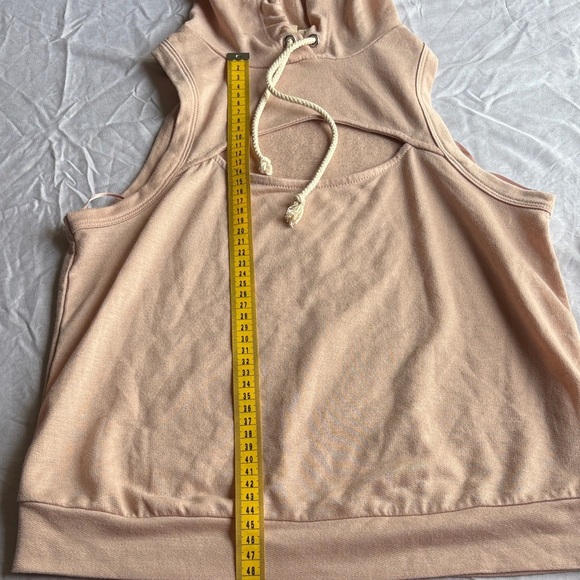 Meraki Blush Pink Hooded Sleeveless Top - Picture 5 of 8